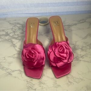New York & Company Pink Floral Satin Women's Shoes